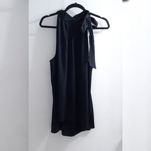 💥5 for 25 Black tie neck sleeveless blouse